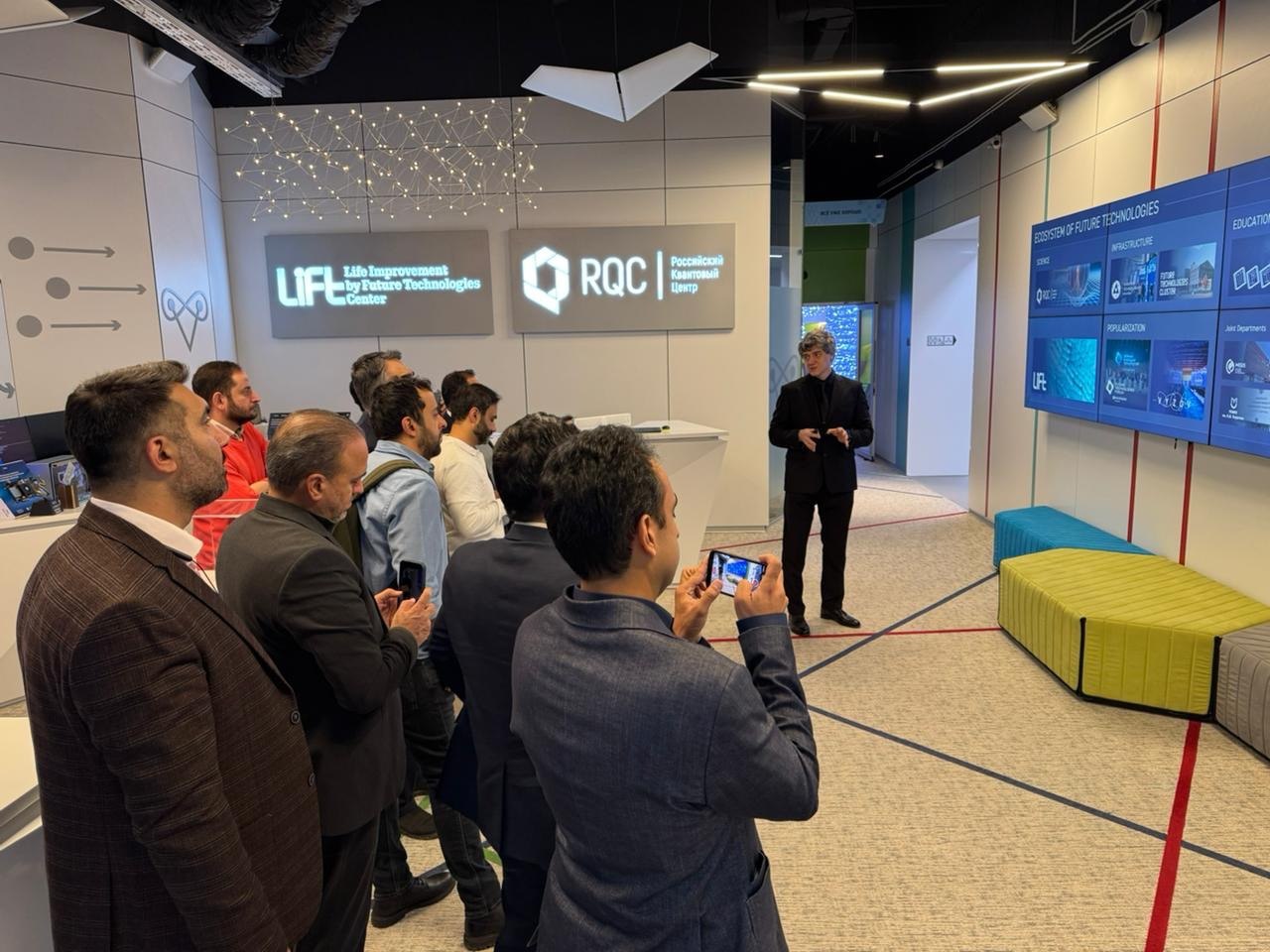 photo_2025-12-04_16-02-33